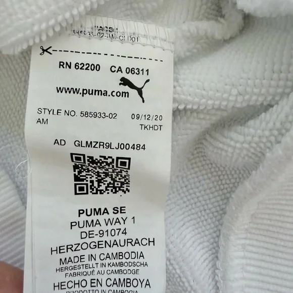 Puma Womens White Logo Hoodie Sweatshirt Casual Comfort Size XS - Picture 7 of 13